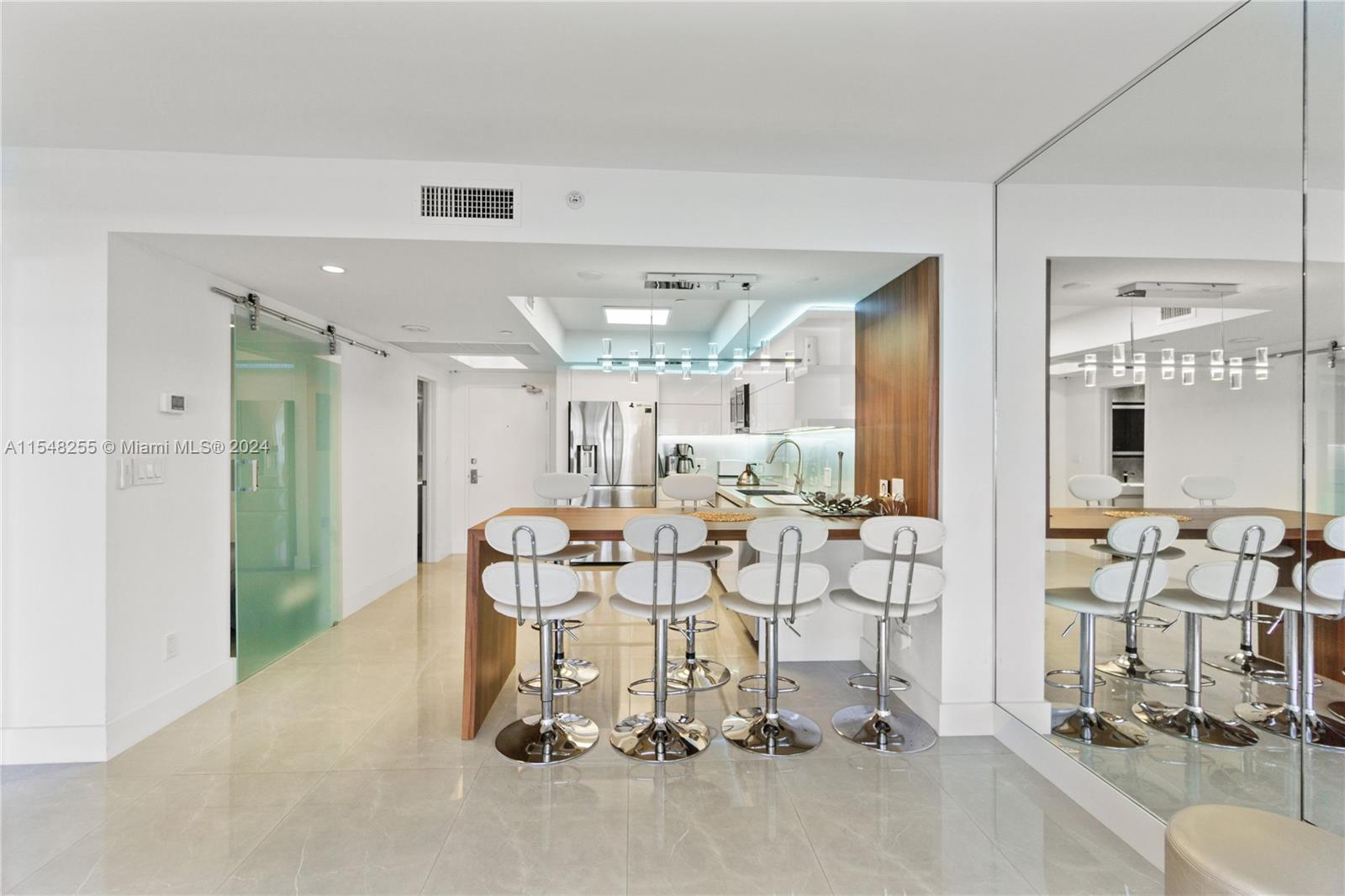 x 100 Lincoln Rd # 1602, Miami Beach FL 33139 — #A11548255