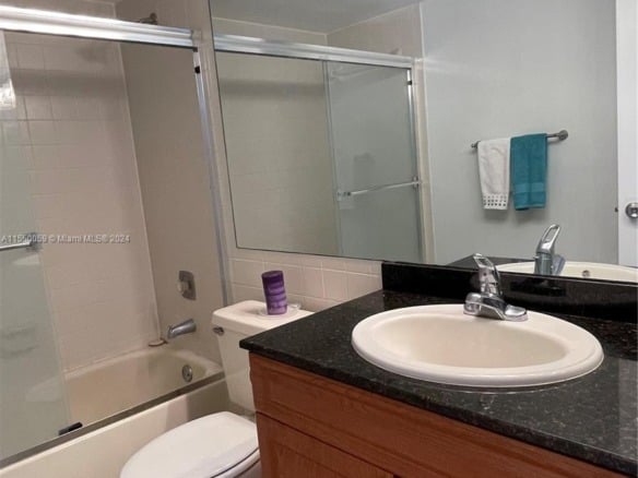 110 Lake Emerald Dr # 203, Oakland Park FL 33309 — #A11550059