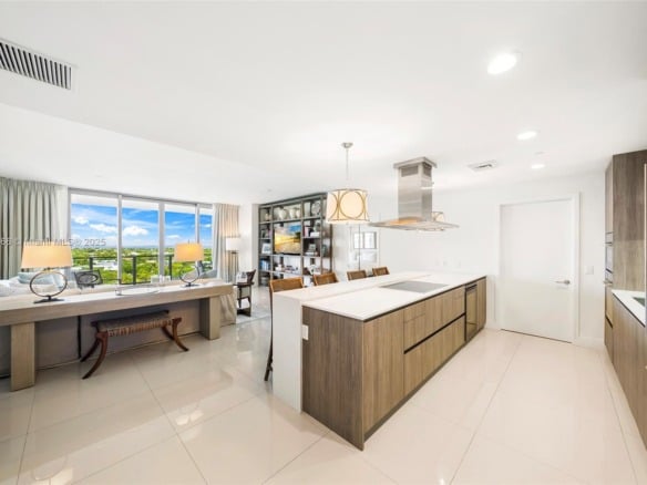 360 Ocean Dr # 905S, Key Biscayne FL 33149 — #A11562866