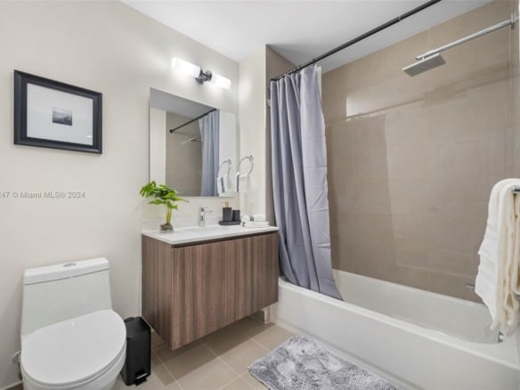 1938 Jackson St # 306, Hollywood FL 33020 — #A11569247