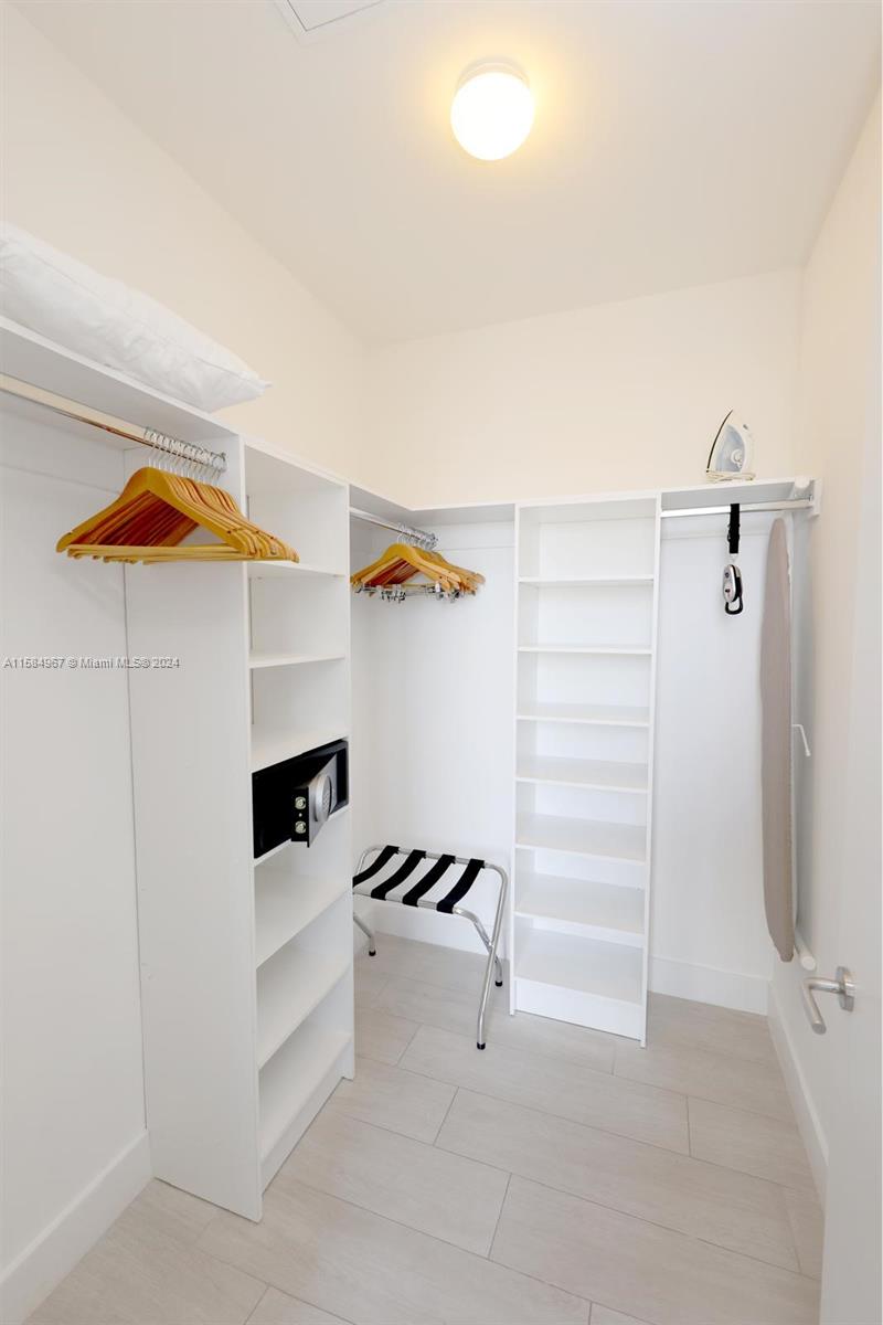 84b12bae-2837 4010 S Ocean Dr # R504, Hollywood FL 33019 — #A11584967