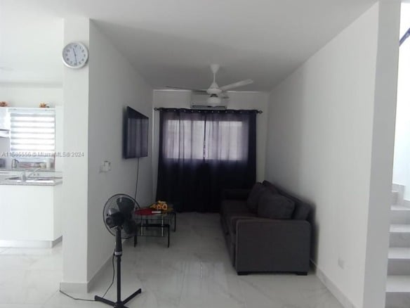 3 Sky Line, Pc — #A11585556