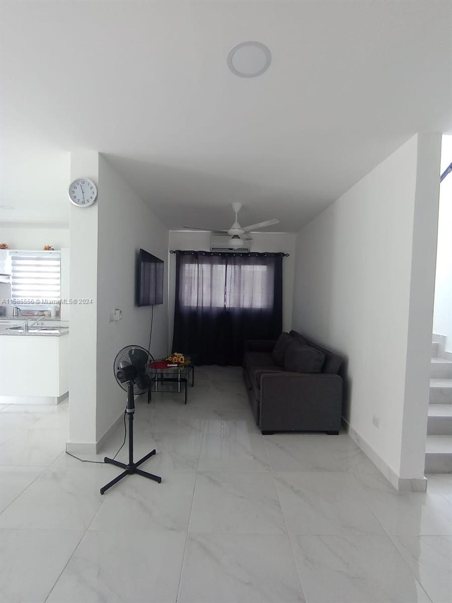 84b12bae-2839 3 Sky Line, Pc — #A11585556