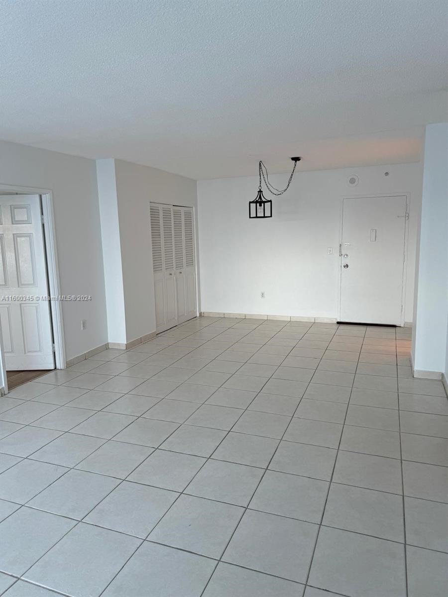 84b12bae-2888 400 Kings Point Dr # 719, Sunny Isles Beach FL 33160 — #A11600345