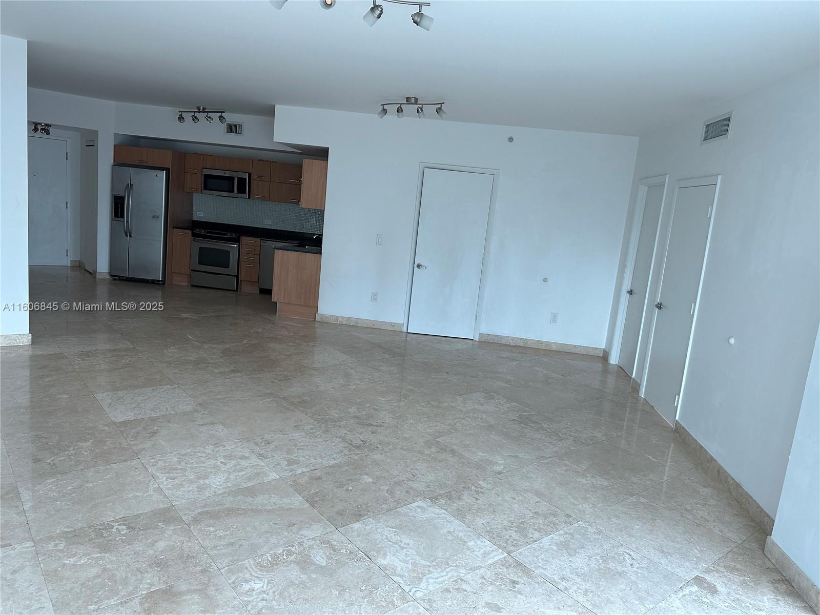 84b12bae-2919 350 S Miami Ave # 2302, Miami FL 33130 — #A11606845