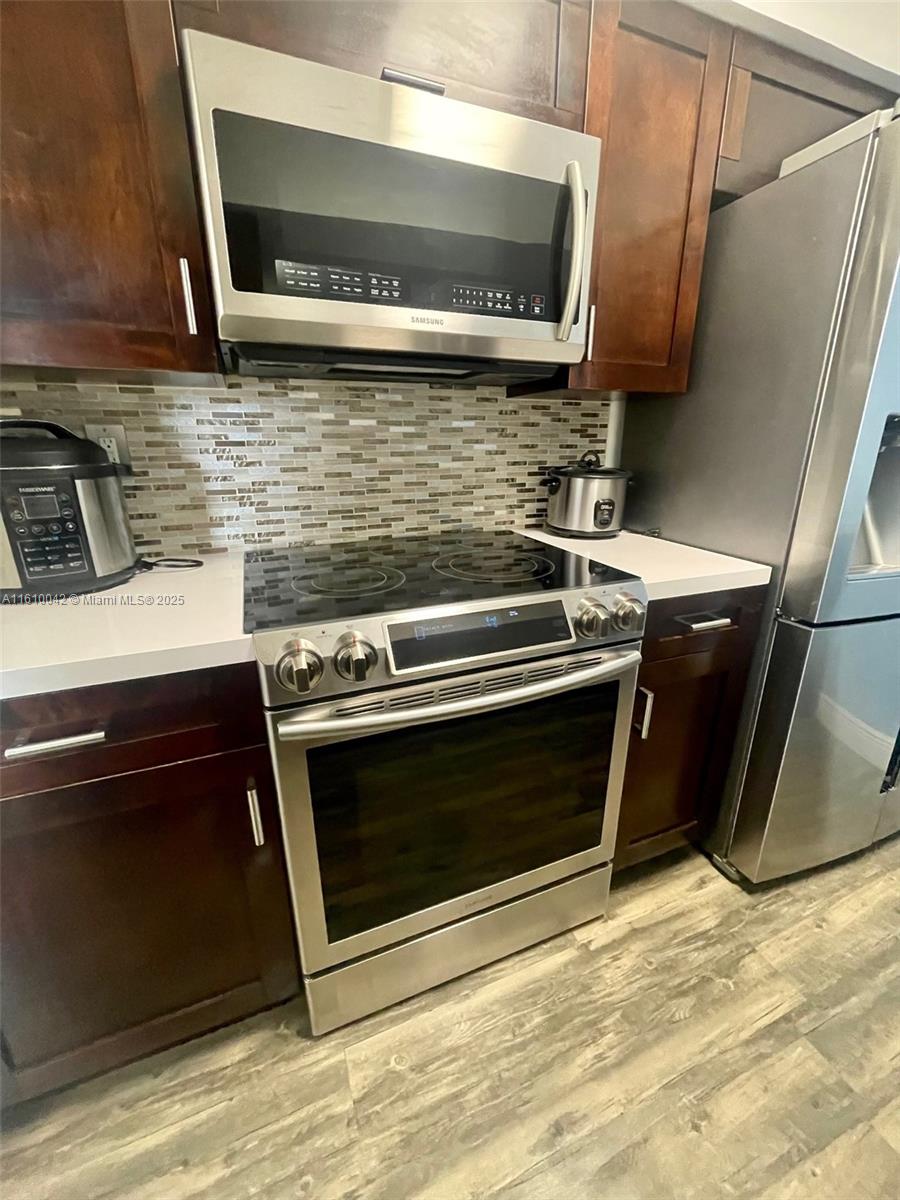 84b12bae-2937 11800 SW 18th St # 4, Miami FL 33175 — #A11610042