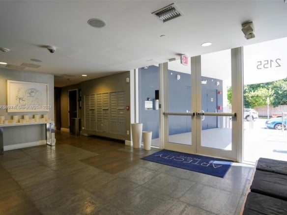 2155 Washington Ct # 206, Miami Beach FL 33139 — #A11615039