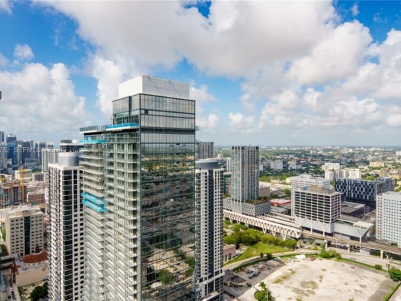 851 NE 1st Ave # 4406, Miami FL 33132 — #A11618762