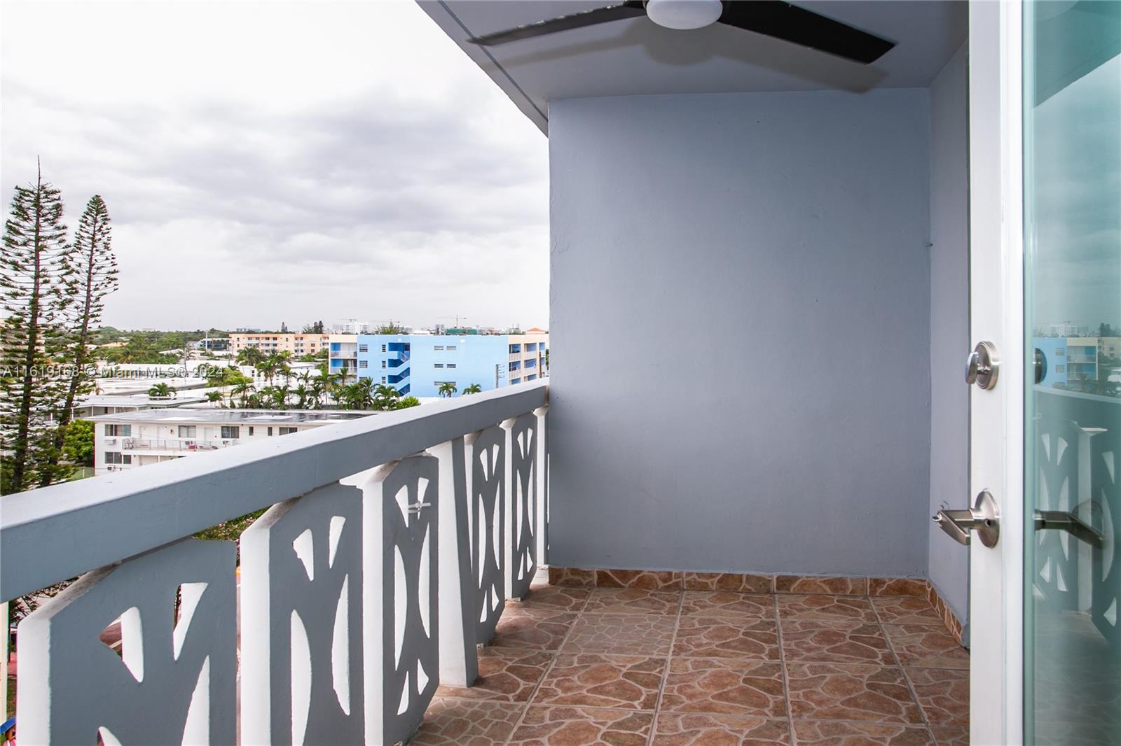 C 8233 Harding Ave # 606, Miami Beach FL 33141 — #A11619168