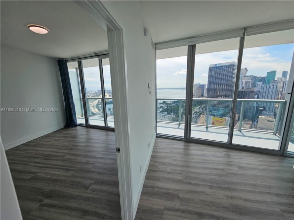 888 Biscayne Blvd # 2701, Miami FL 33132 — #A11620316