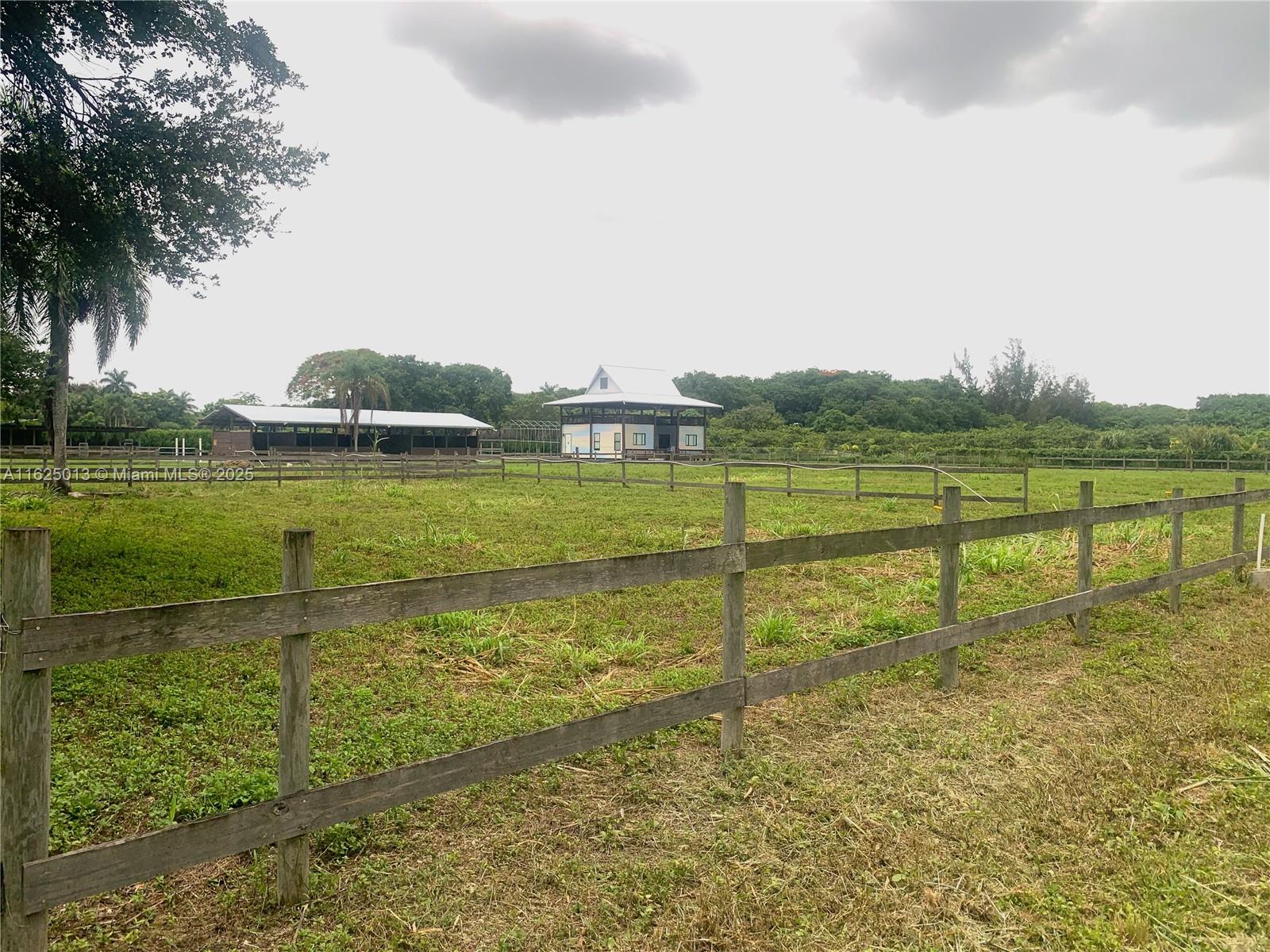 84b12bae-3013 22750 SW 154th ave, Miami FL 33170 — #A11625013