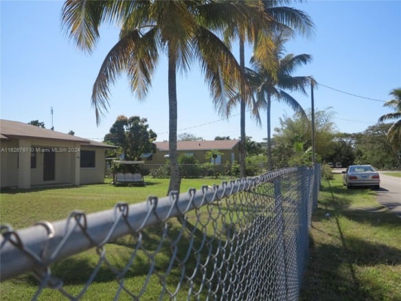 24925 SW 134th Ct, Homestead FL 33032 — #A11626787