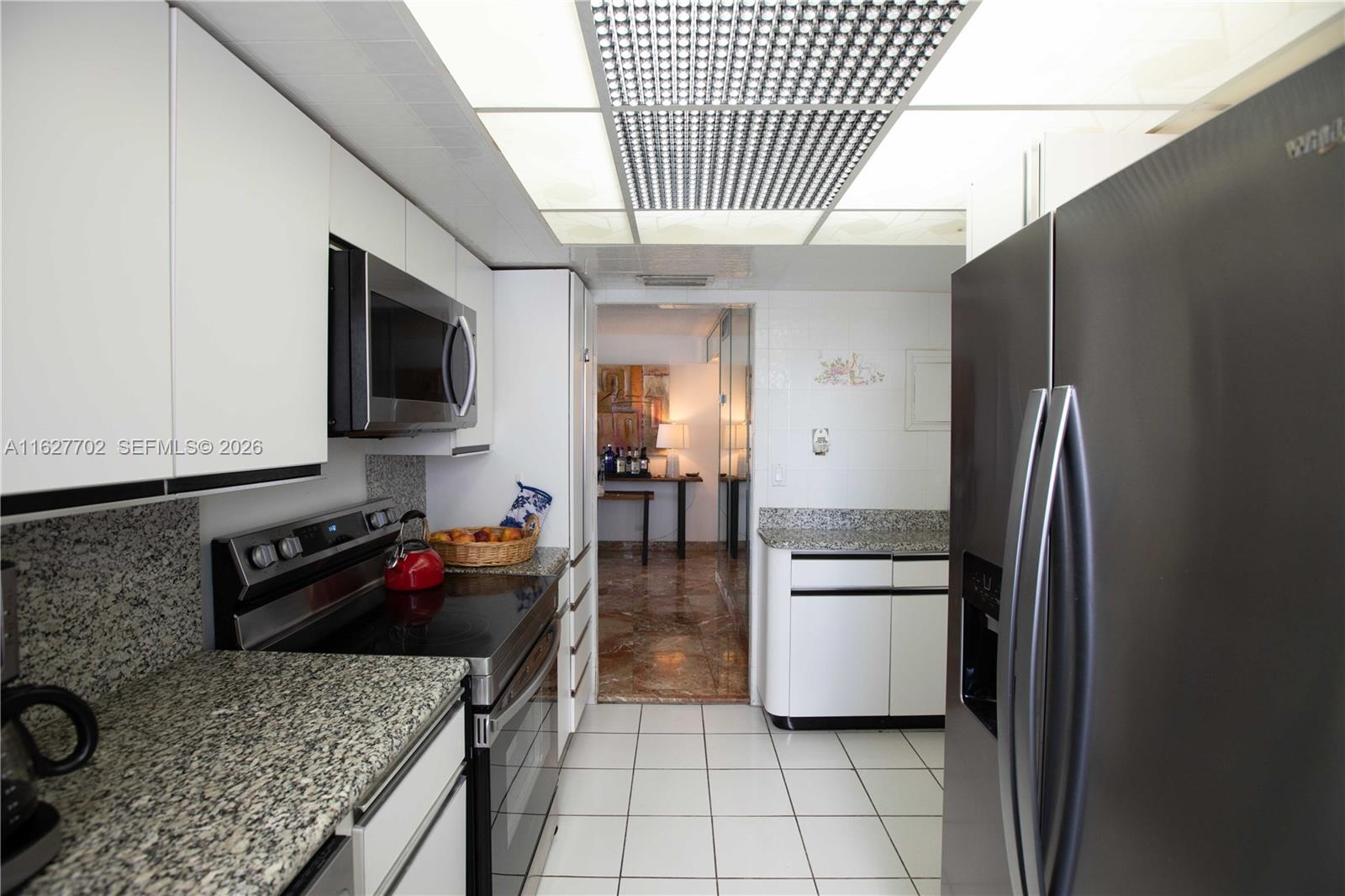 84b12bae-3035 6039 Collins Ave # 1728, Miami Beach FL 33140 — #A11627702