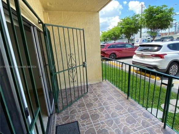 4525 W 20 AV # 123, Hialeah FL 33012 — #A11635706