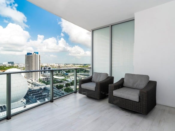 851 NE 1st Ave # 1710, Miami FL 33132 — #A11636668