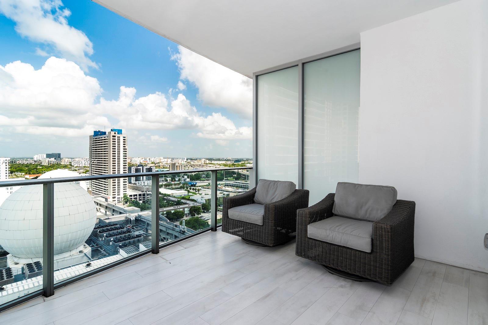 851 NE 1st Ave # 1710, Miami FL 33132 — #A11636668