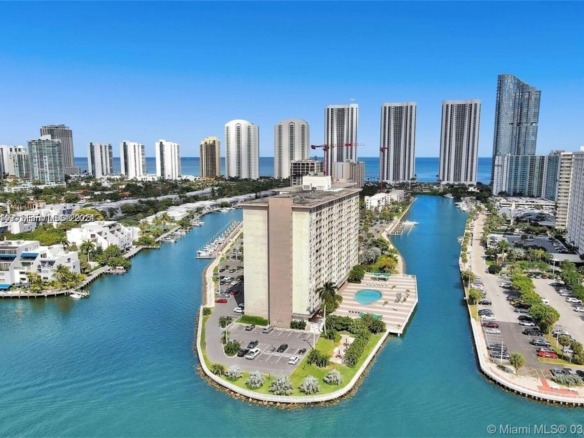 400 Kings Point Dr # 320, Sunny Isles Beach FL 33160 — #A11638449