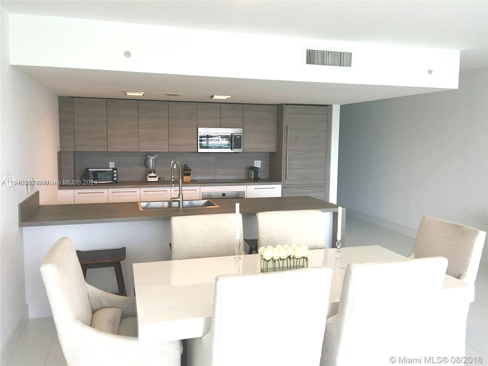 84b12bae-3081 400 Sunny Isles Blvd # 1019, Sunny Isles Beach FL 33160 — #A11640362