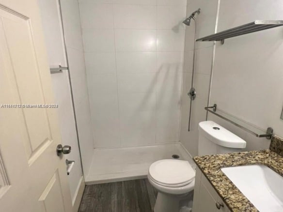 2500 NE 192nd St, Miami FL 33180 — #A11644212