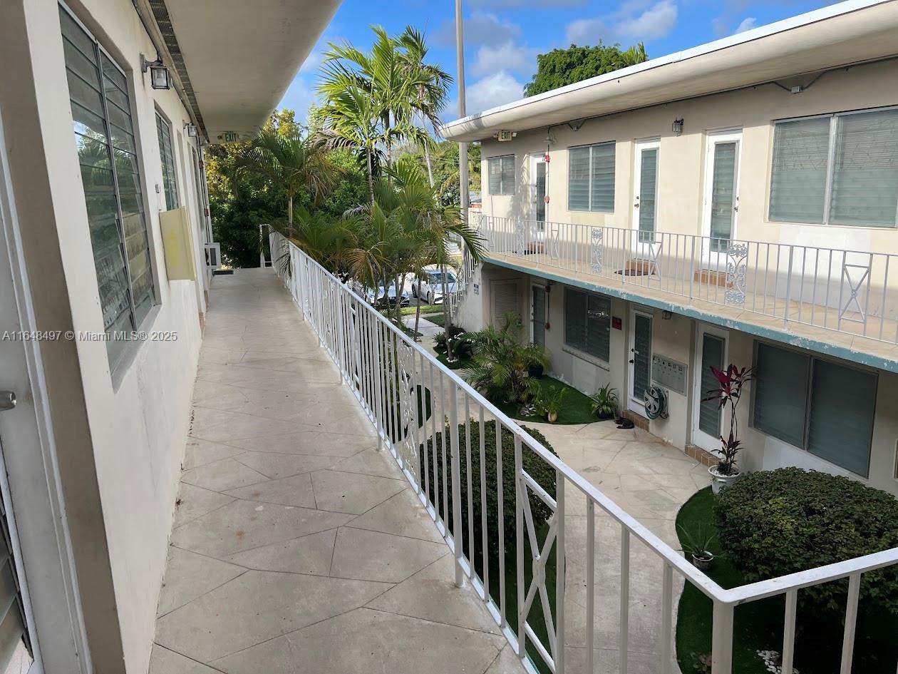 2072 NE 169th St # 12, North Miami Beach FL 33162 — #A11648497