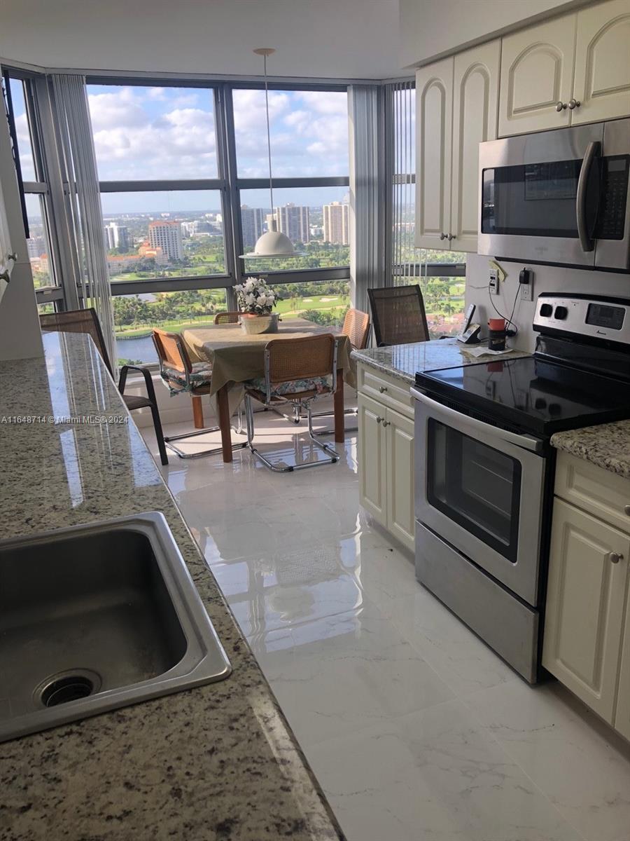 84b12bae-3117 3500 Mystic Pointe Dr # 3004, Aventura FL 33180 — #A11648714