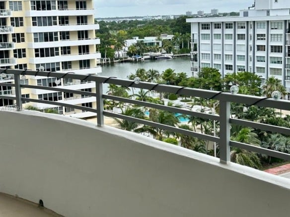 5555 Collins Ave # 10B, Miami Beach FL 33140 — #A11648915