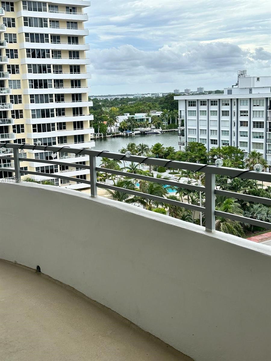 84b12bae-3119 5555 Collins Ave # 10B, Miami Beach FL 33140 — #A11648915