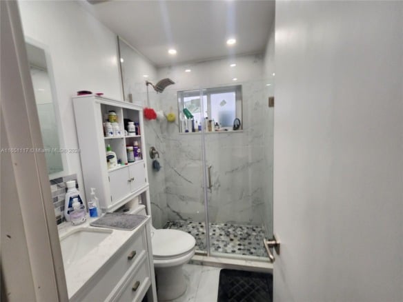 1025 NE 13th Ave, Homestead FL 33033 — #A11651117