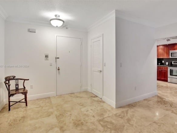 9801 Collins Ave # 3T, Bal Harbour FL 33154 — #A11651357