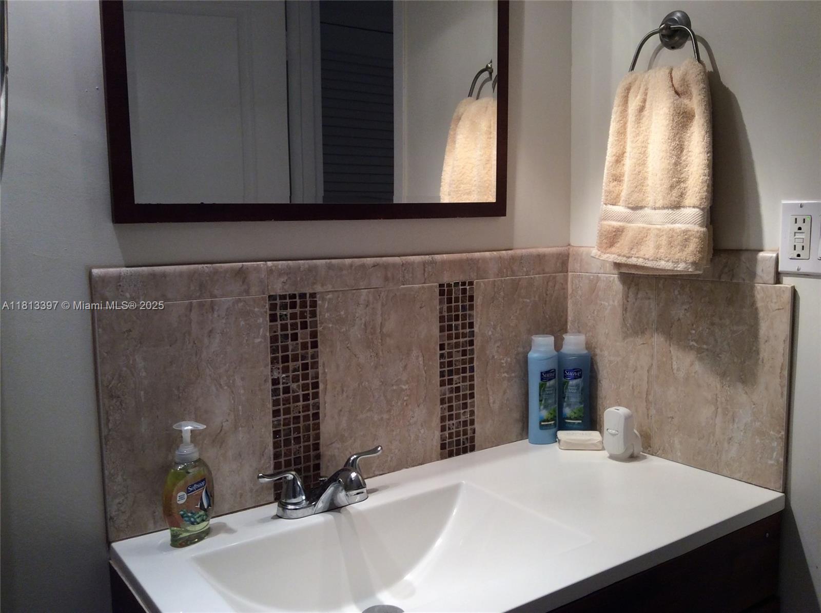 100 Lincoln Rd # 1214, Miami Beach FL 33139 — #A11813397