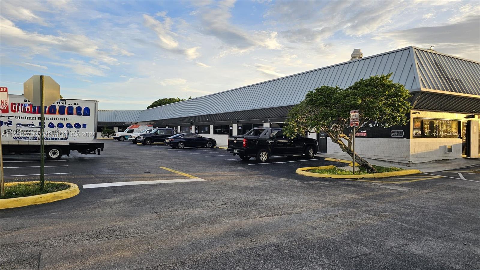 84b12bae-3161 Listing #A11656570