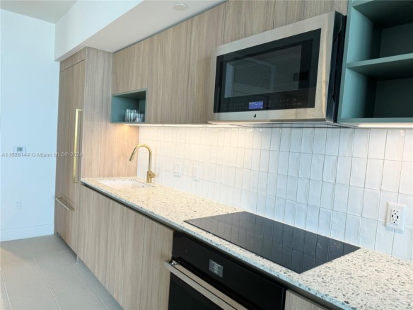 601 NE 1st Ave # 3416, Miami FL 33132 — #A11626144