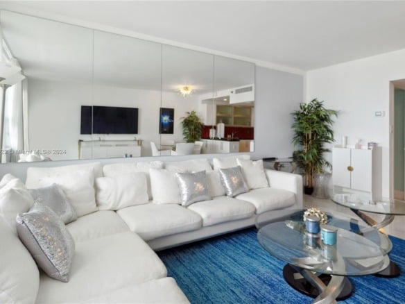 100 Lincoln Rd # 1534, Miami Beach FL 33139 — #A11657622