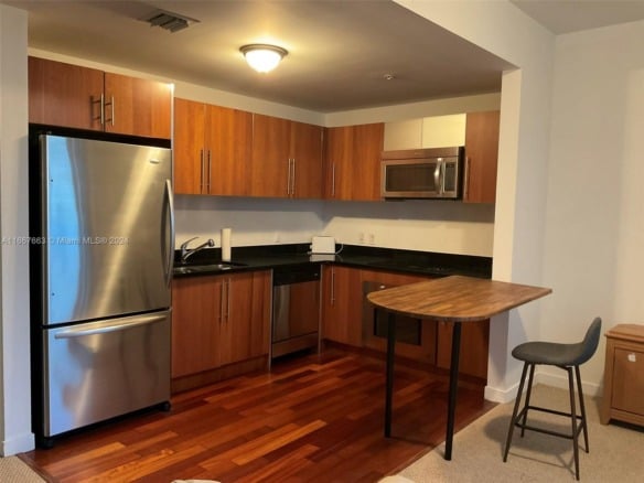 300 S Biscayne Blvd # 1703, Miami FL 33131 — #A11667663