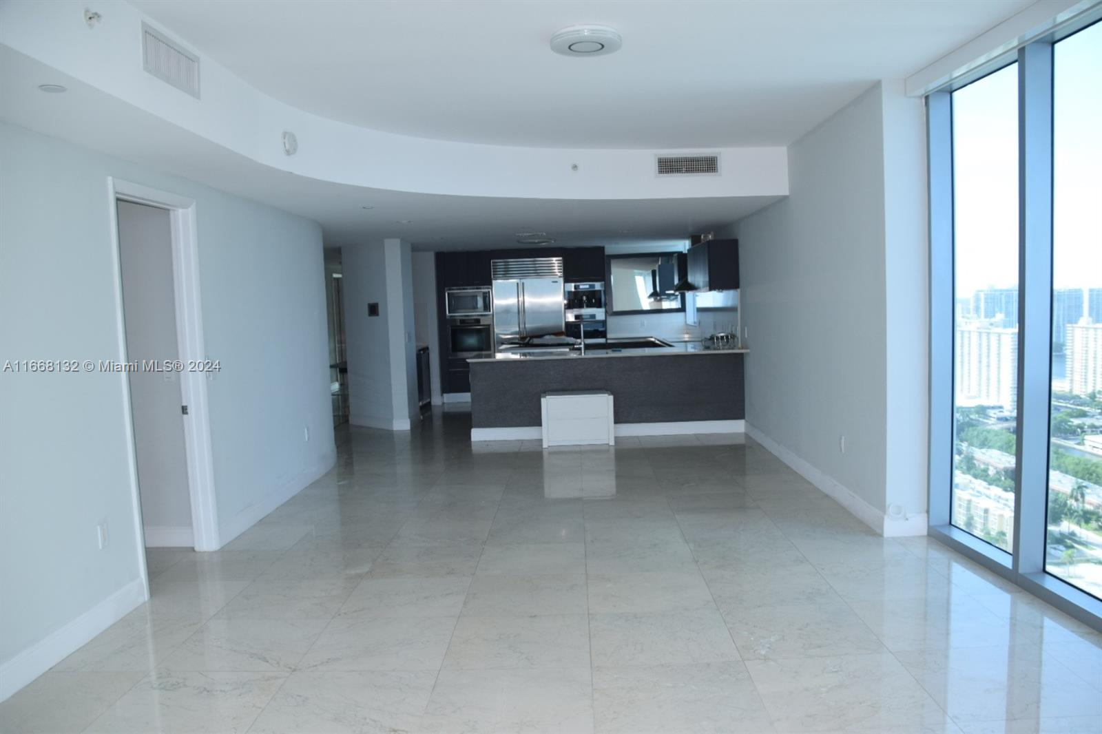 84b12bae-3228 17001 Collins Ave # 3208, Sunny Isles Beach FL 33160 — #A11668132