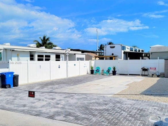 325 Calusa St 376, Key Largo FL 33037 — #A11671169