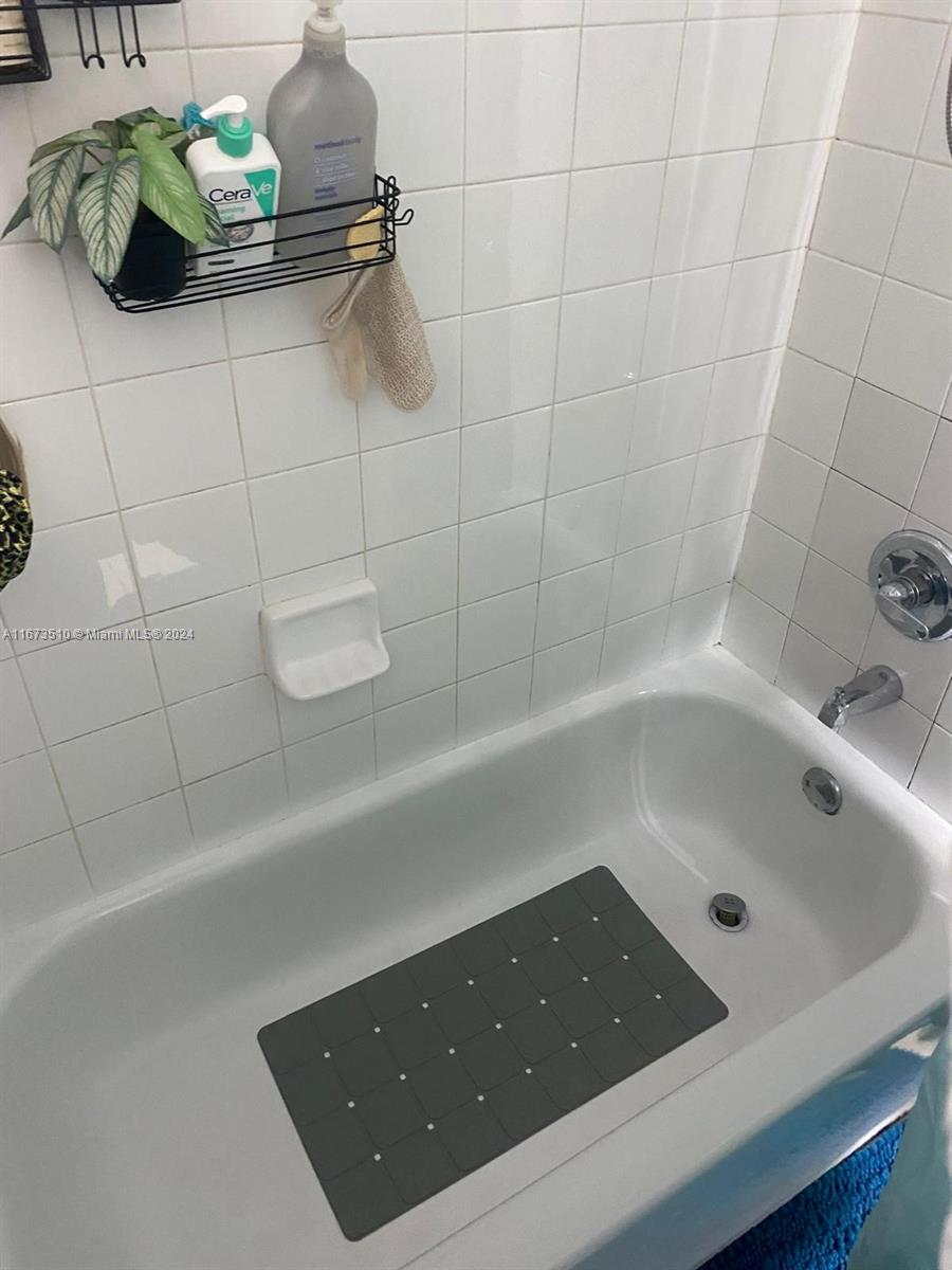 4440 NW 107th Ave # 7, Doral FL 33178 — #A11673510