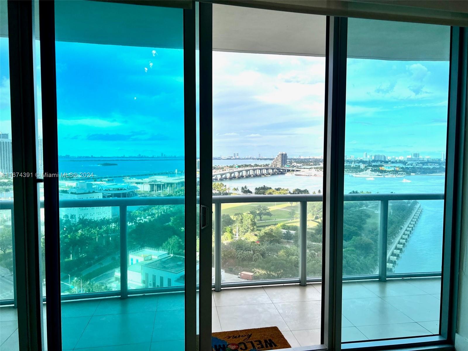 888 Biscayne Blvd # 1811, Miami FL 33132 — #A11674391