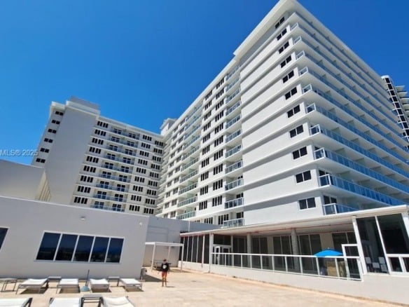 19201 Collins Ave # 747, Sunny Isles Beach FL 33160 — #A11678410