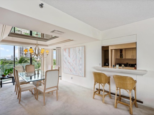 2800 Island Blvd # 702, Aventura FL 33160 — #A11679401