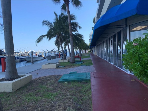 7601 E Treasure Dr # 4, North Bay Village FL 33141 — #A11681611