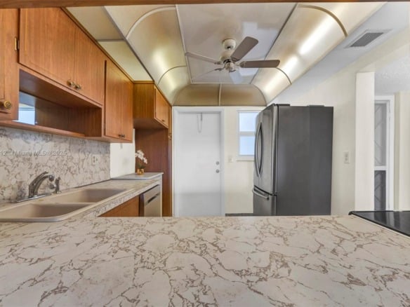 330 SE 2nd St # 303F, Hallandale Beach FL 33009 — #A11683312