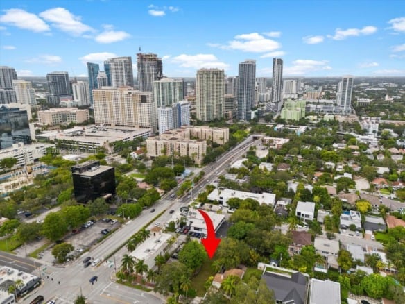 615 SE 7th St, Fort Lauderdale FL 33301 — #A11684524