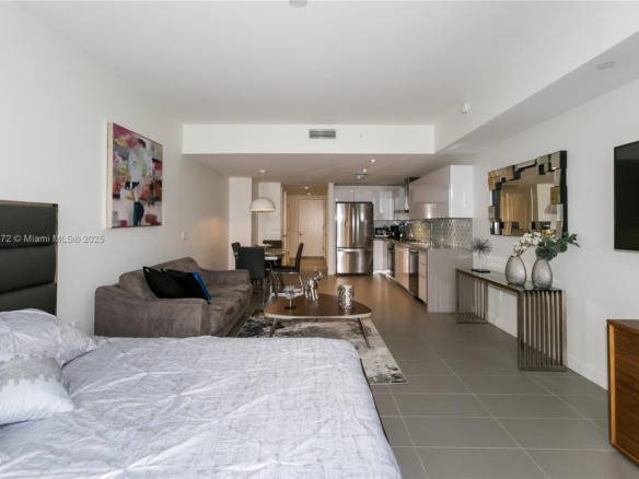 1600 NE 1st AVE # 2004, Miami FL 33132 — #A11838272