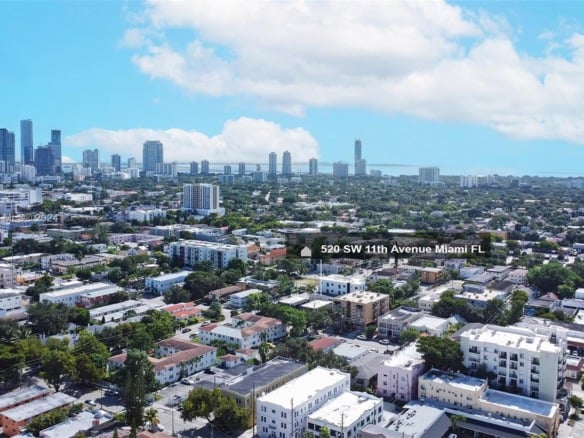 520 SW 11th Ave, Miami FL 33130 — #A11692533