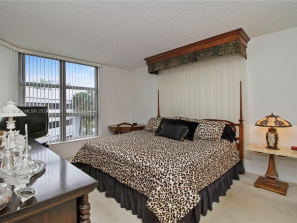3400 NE 192nd St # 307, Aventura FL 33180 — #A11699282