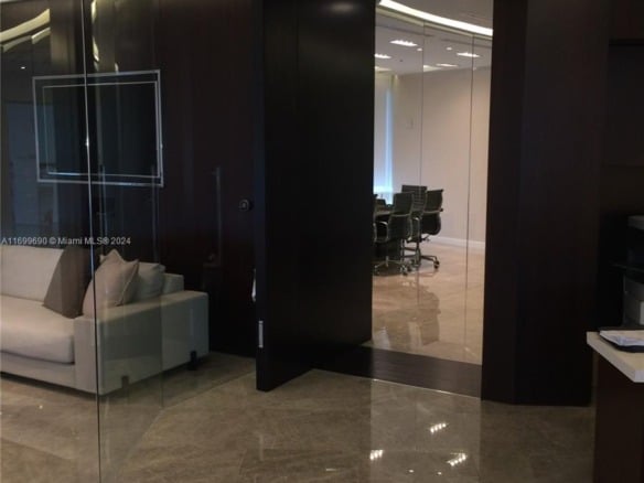 20900 NE 30th Ave # 415, Aventura FL 33180 — #A11699690