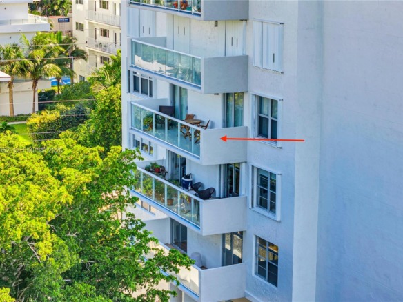 10000 W Bay Harbor Dr # 401, Bay Harbor Islands FL 33154 — #A11702052