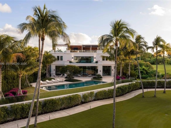 1006 Links Drive, Miami Beach FL 33109 — #A11703306