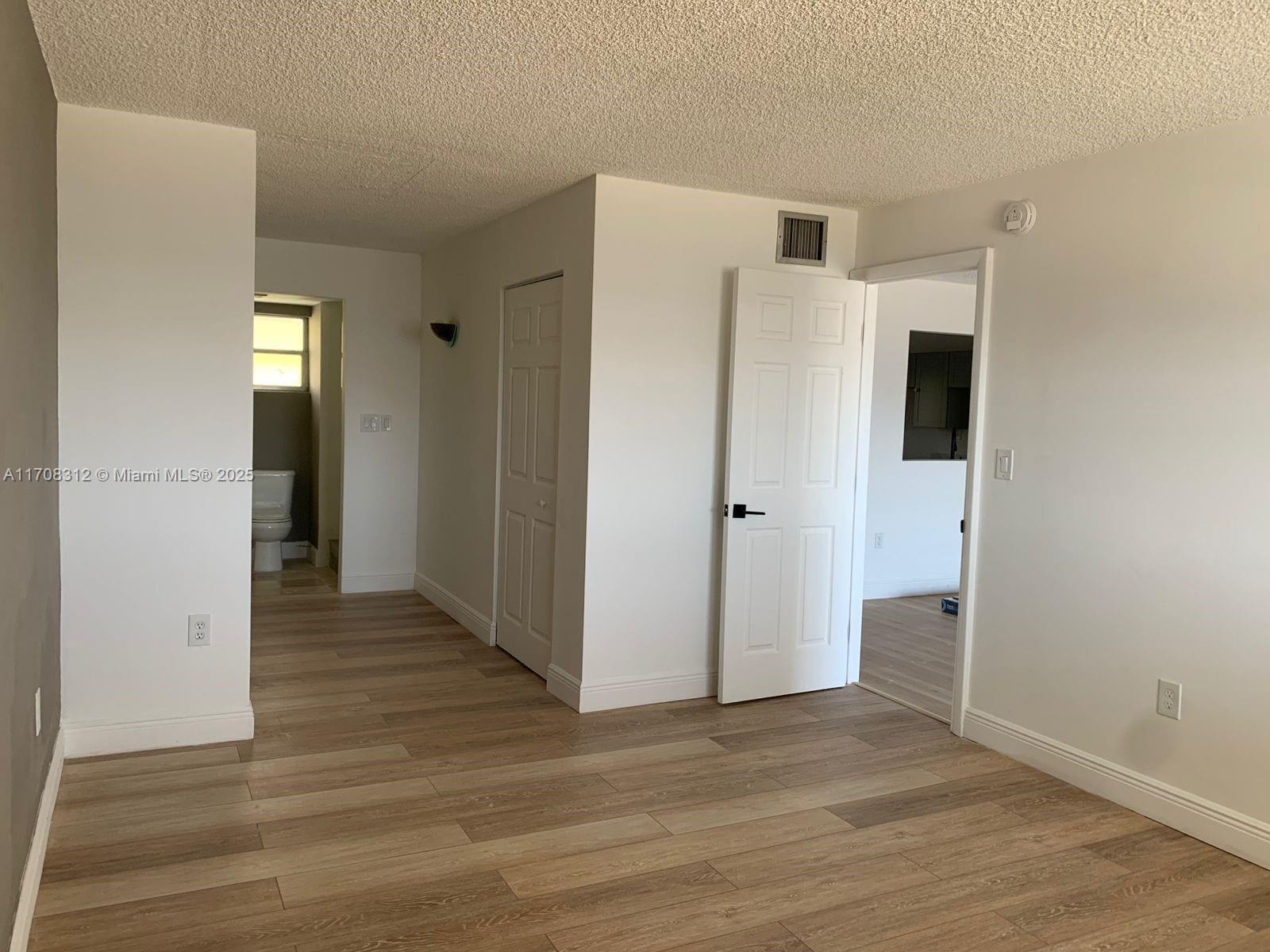 84b12bae-3550 3600 NE 170th St # 402, North Miami Beach FL 33160 — #A11708312